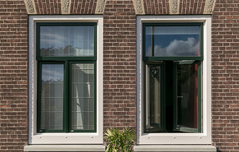 douche Architectuur teleurstellen Kunststof Kozijnen | Ambra Kozijnen Weru-dealer Leiden e.o.